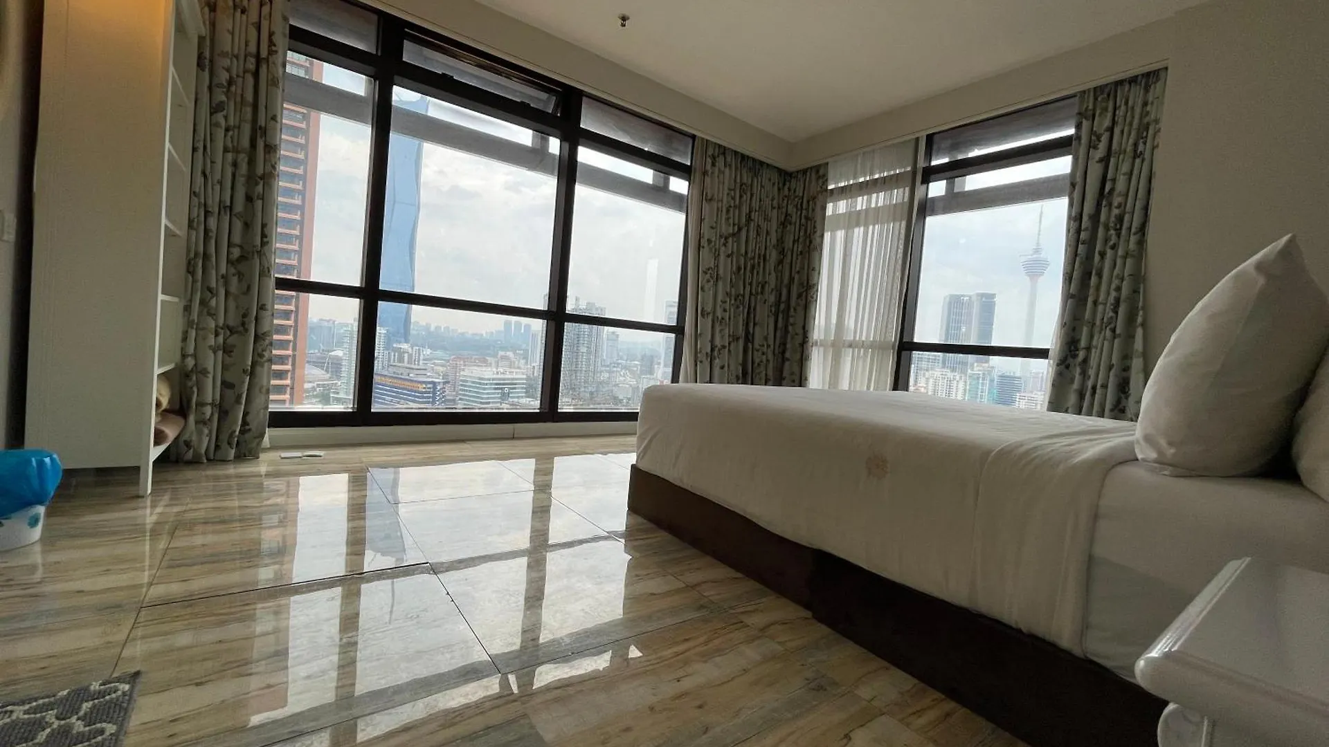 Kl Marigold Suite Times Square Kuala Lumpur